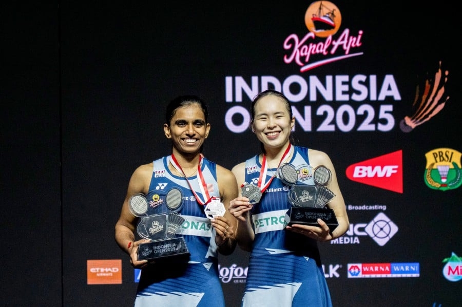 [UPDATED] 'World consolation' for Pearly-Thinaah after Senayan setback