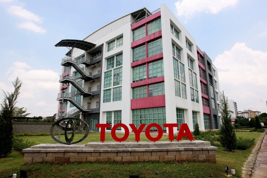 UMW Toyota delivers 7,932 vehicles in April