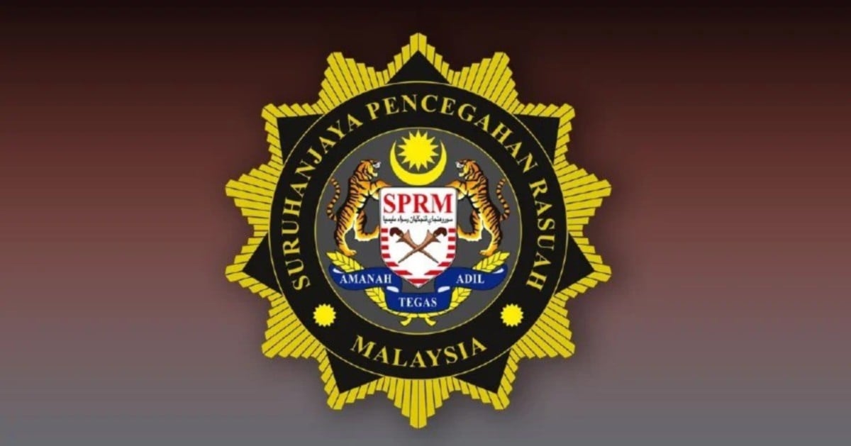 Two cops held for allegedly soliciting bribes to cover up criminal activities