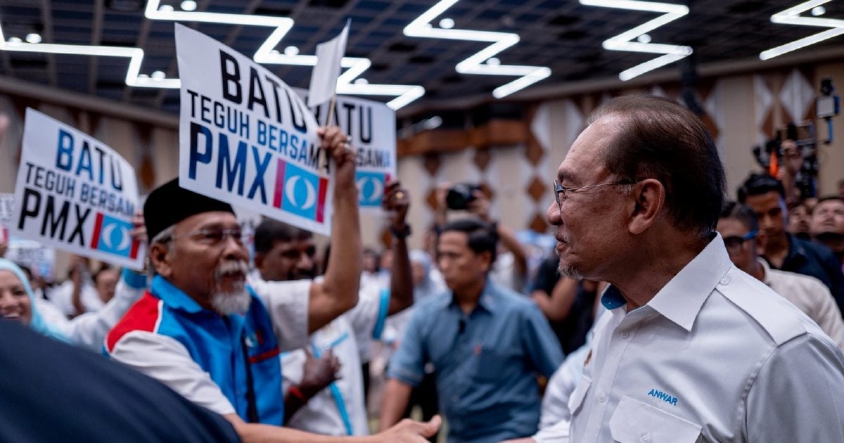 Strive for change to the best of one's ability, Anwar reminds PKR members