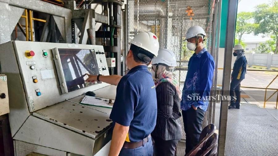 MMEA disposes seized meth in Melaka, reinforces anti-smuggling efforts