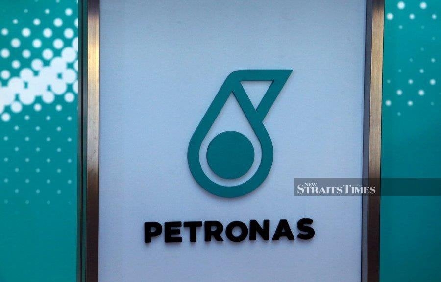 Petronas ramps up LNG projects to secure long-term supply for China