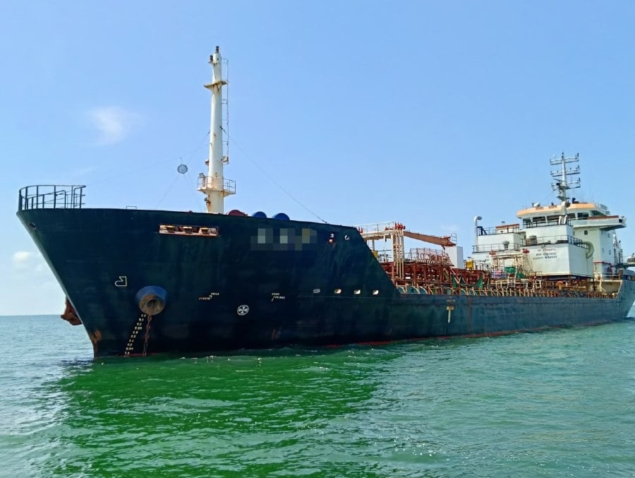 MMEA detains foreign tanker found anchoring illegally in Johor waters