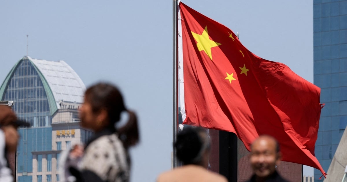 China Construction Bank cuts deposit rates