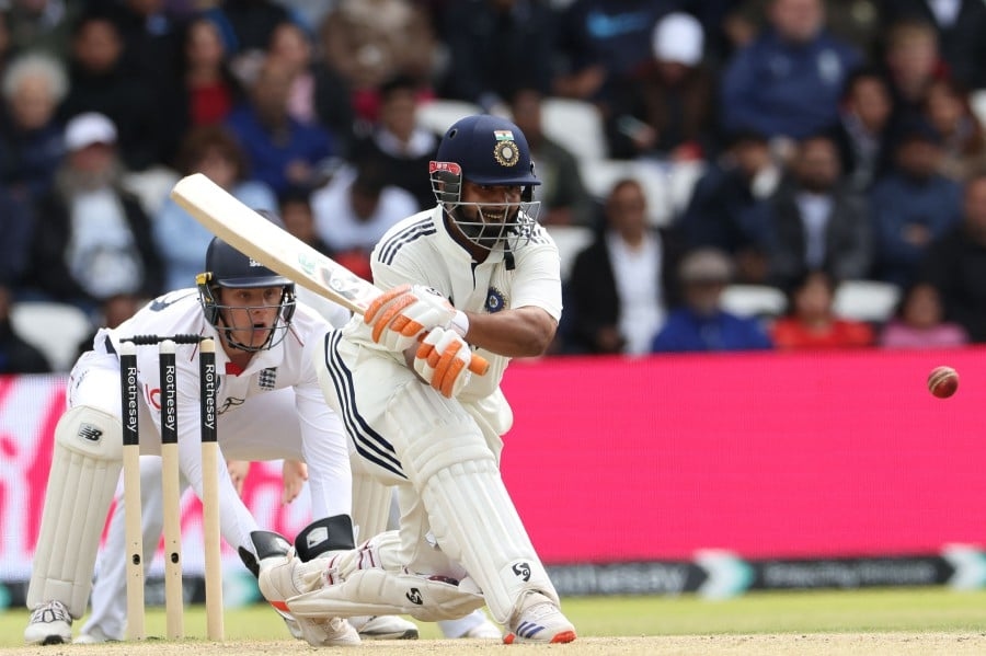 England rally after Pant heroics to set up thrilling finish to India opener