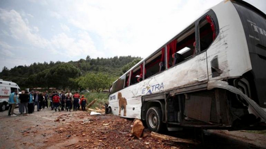 9 killed, 42 injured as Turkiye sees back-to-back road accidents