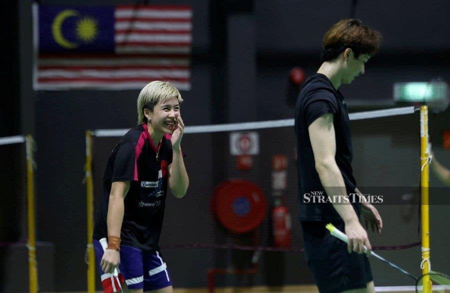 Coach happy with Tang Jie-Ee Wei's smashing relationship