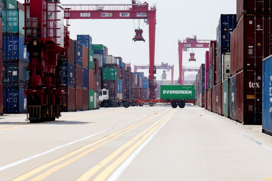 WTO key to resolving global trade tensions, says economist