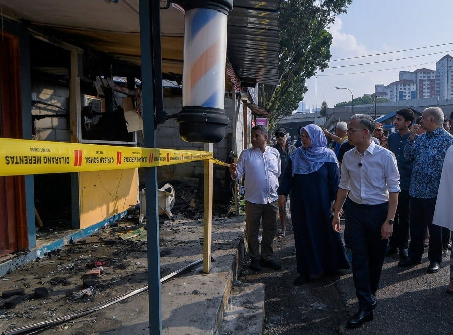 Fahmi: Temporary housing underway for Pantai Dalam fire victims