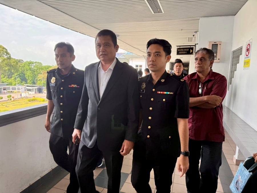 Former Dewan Negara deputy speaker charged over Range Rover bribe