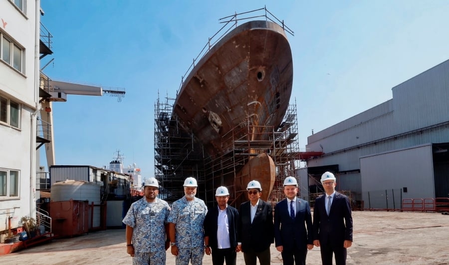 Construction of second batch of LMS vessels on schedule, says Khaled