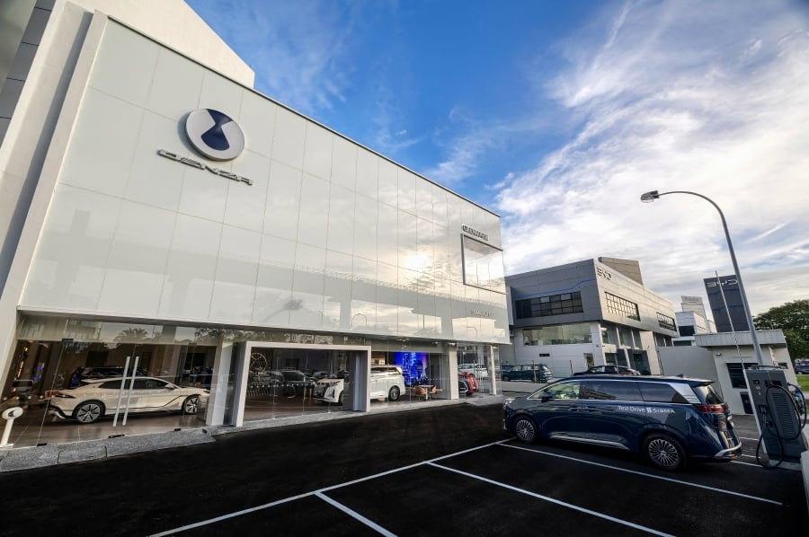 Sisma Auto's new showroom to back Denza's model, market expansion in Malaysia