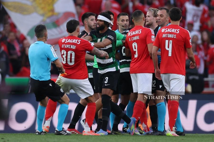 Sporting made to wait for title after Benfica earn derby draw