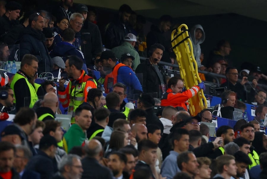 Fan dies after falling from stands at Nations League final
