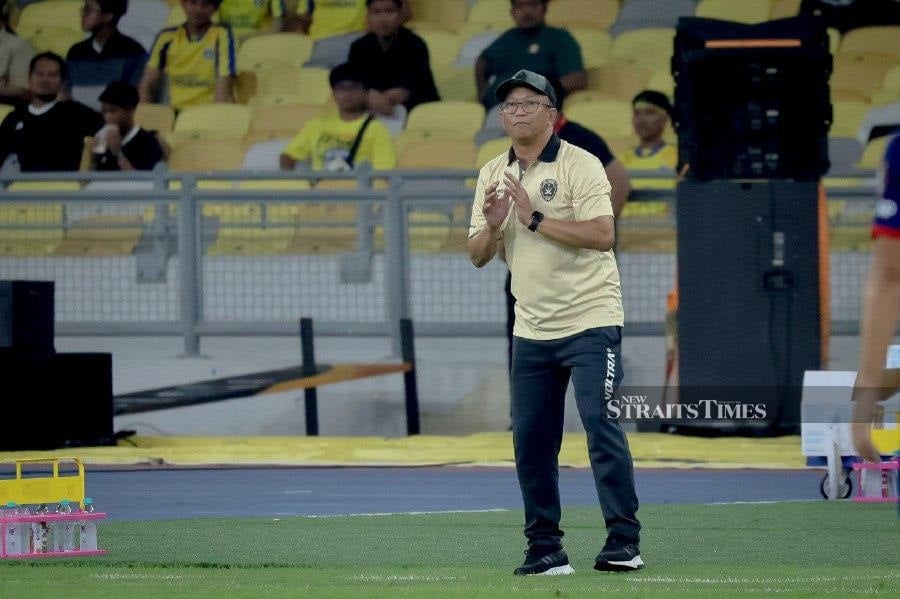 Fandi fumes over 'questionable' decisions after Sri Pahang fall to JDT