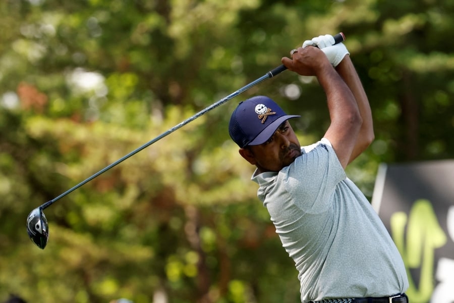 Anirban Lahiri up 2 entering final round at LIV Golf Virginia