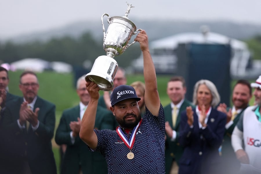 Spaun wins US Open for first major title with late birdie binge