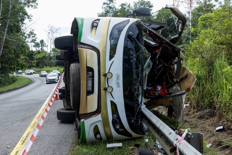 Experts call for new guardrail tech to enhance road safety