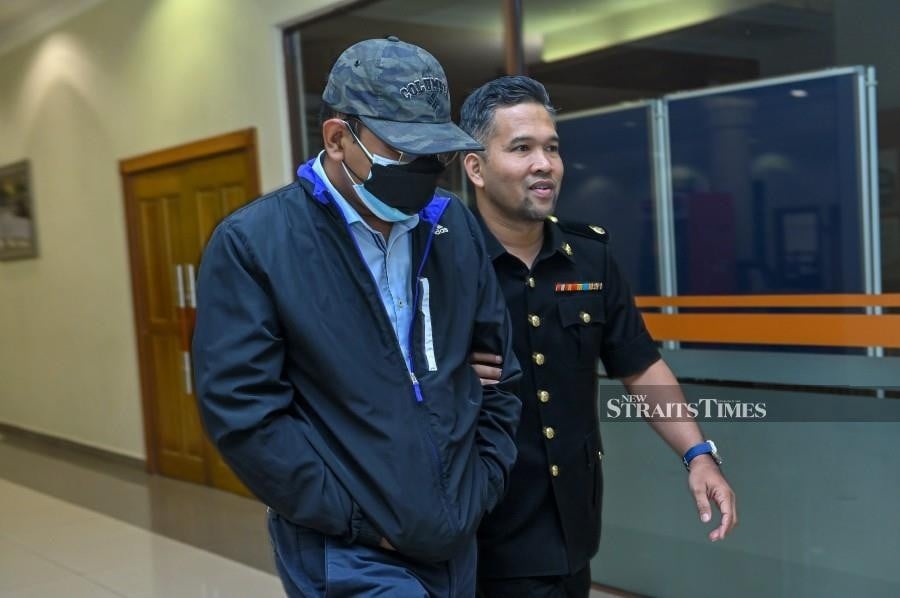 High Court upholds senior cop's one-year jail sentence for graft
