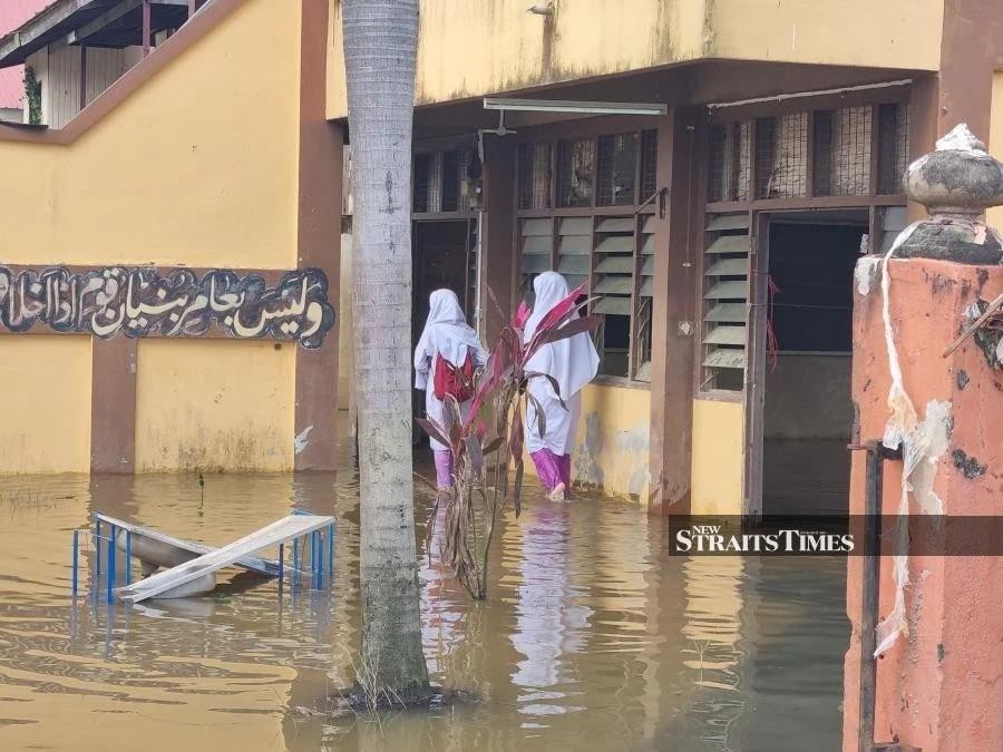 SPM results: Kelantan, Terengganu and Kedah excel despite flood challenges