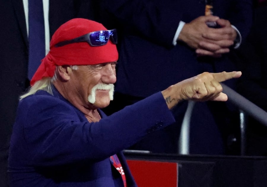 Trump mourns Hulk Hogan as 'great friend,' 'MAGA all the way'