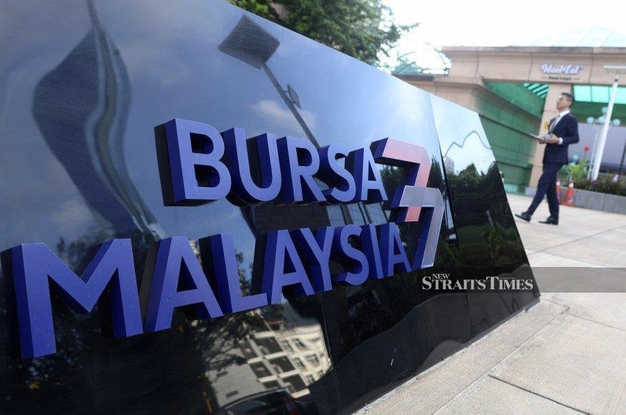Bursa Malaysia down 0.7pct amid persistent macroeconomic, political uncertainties