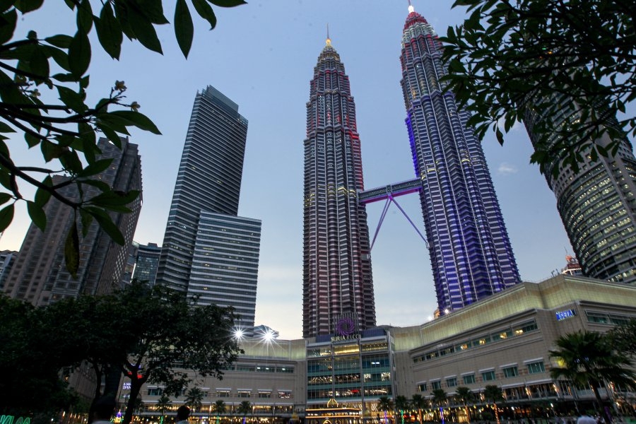 Malaysia risks RM11.6bil loss without swift trade action, economists warn
