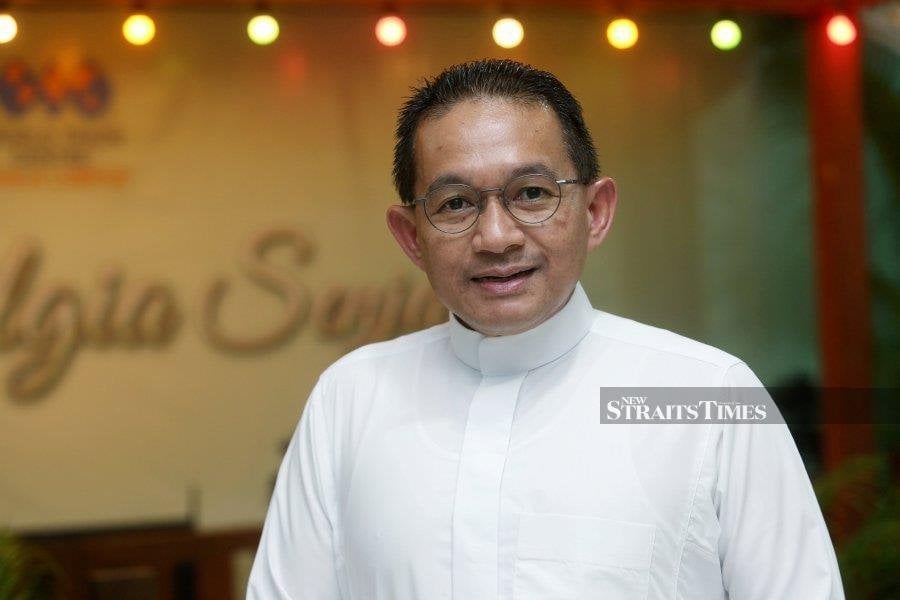 Irmohizam receives Malaysia Outstanding Business Icon Excellence Award 2025