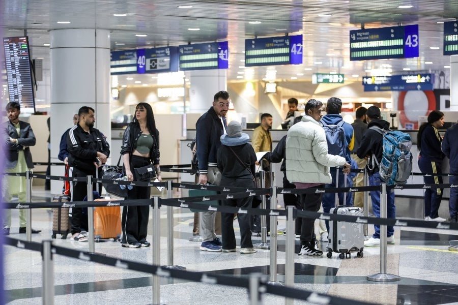 131 foreigners denied entry at KLIA for failing to meet immigration requirements