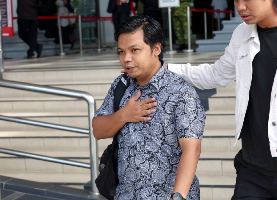 Former Muda sec-gen acquitted over #ManaKapalLCS protest