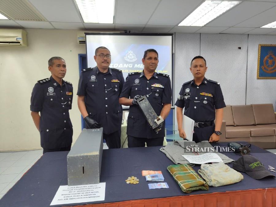Duo nabbed after string of surau break-ins in Kuala Pilah