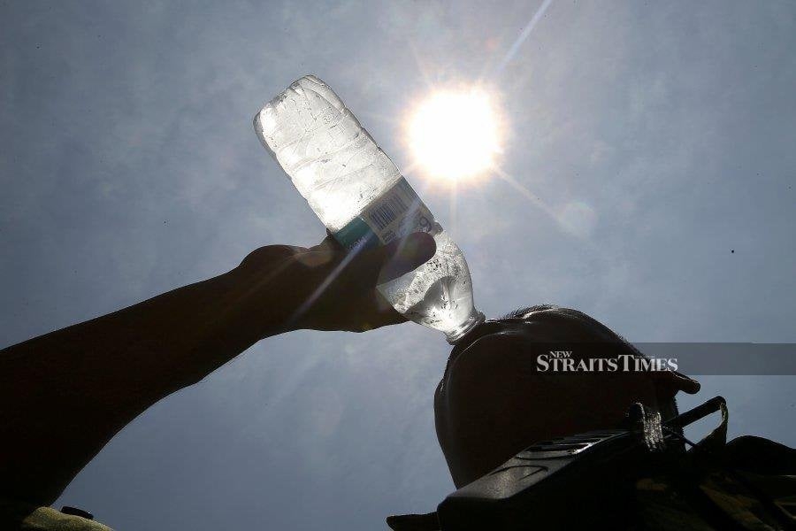 Scorching days ahead: Monsoon heat to last until September, says MetMalaysia