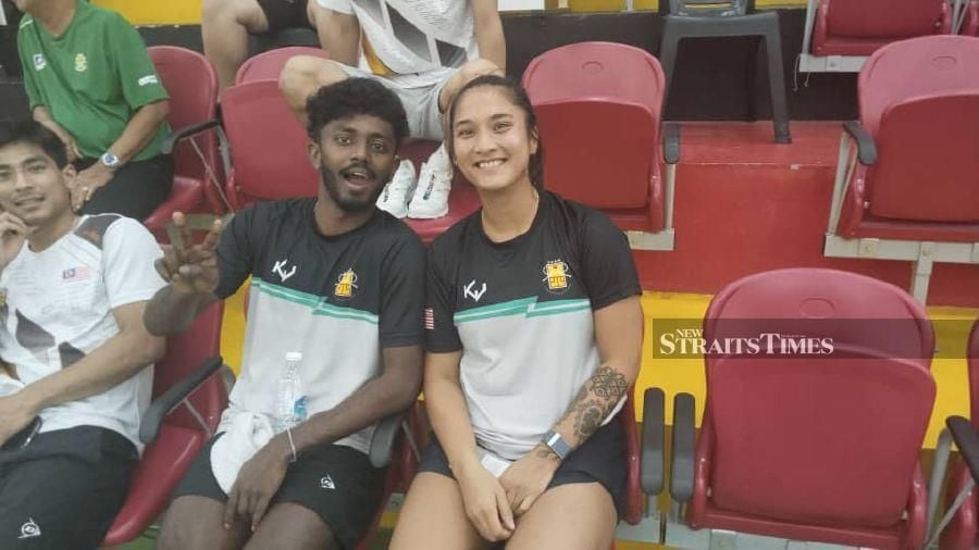 Ameeshenraj-Rachel, Ainaa-Xin Ying in Asian Squash finals
