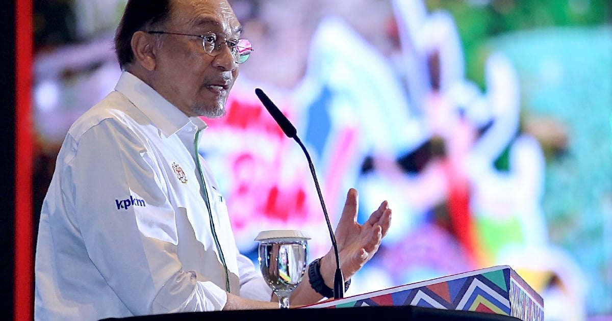 Anwar: Sulawesi Sea talks must honour legal, historical claims
