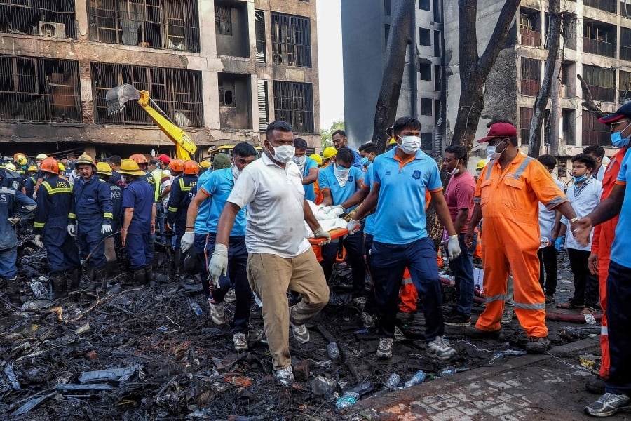 'Unimaginable': Families mourn dead in Air India crash