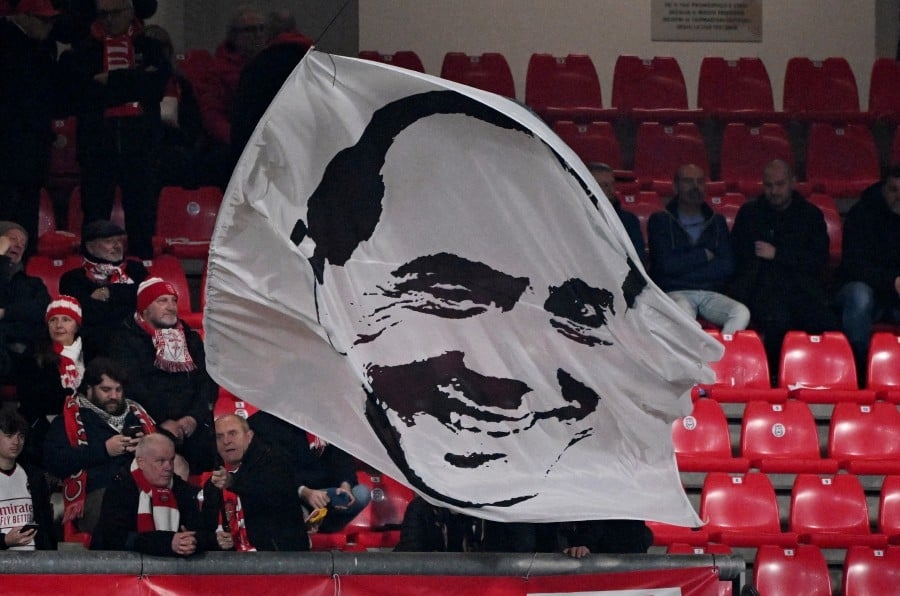 Berlusconi family sell Monza football club to US investment fund