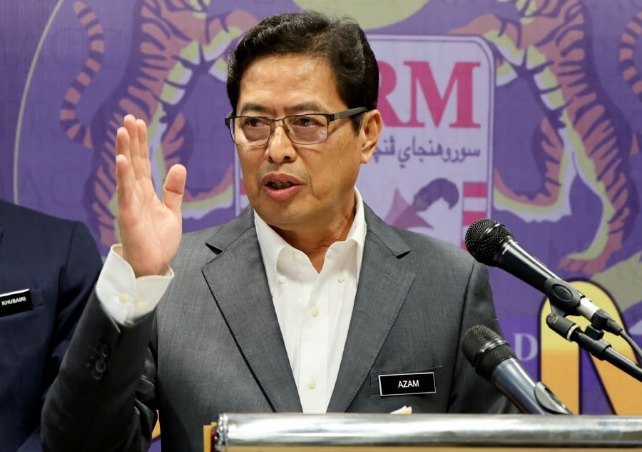 [UPDATED] Azam Baki: RM20mil sukuk funds for Klang Valley highway project misused for gambling