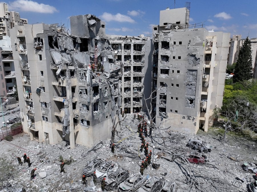 Road to Middle East peace runs through Teheran and Tel Aviv