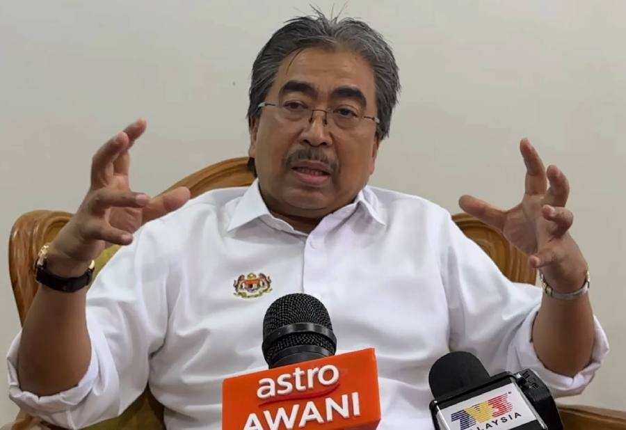 Umno-PKR ties in unity govt intact despite Tengku Zafrul's exit