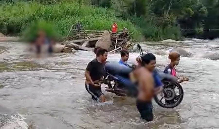 New RM400,000 bridge brings relief to Orang Asli in Gua Musang