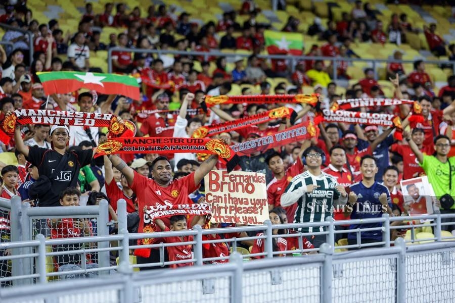 From Summit to stadium, Asean unites for Manchester United showdown