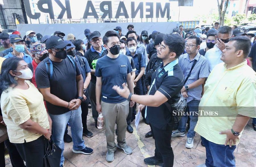 Over 100 victims urge police to act on investment scam