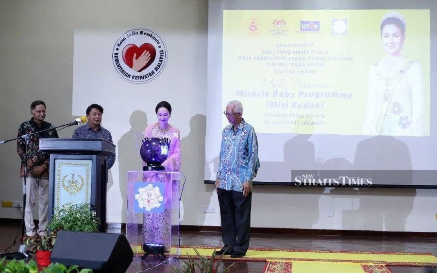 Health Ministry restructuring jobs, launching initiatives to tackle specialist shortage