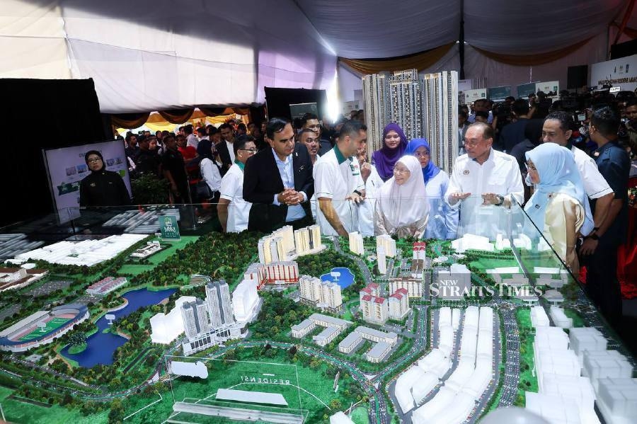 PM: Defer Madani homes without schools, clinics, green space