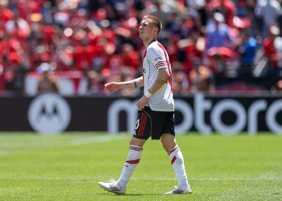 Mastantuono's move to Real Madrid was premature, says River boss Gallardo