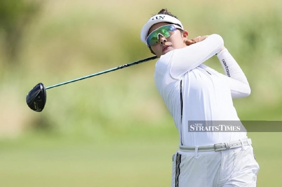 Japan's Yamashita leads Women's British Open after superb 65