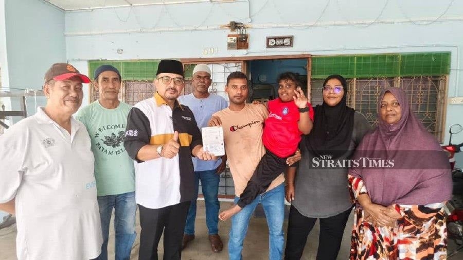 Bangladeshi father granted long-term pass, can stay to care for disabled daughter