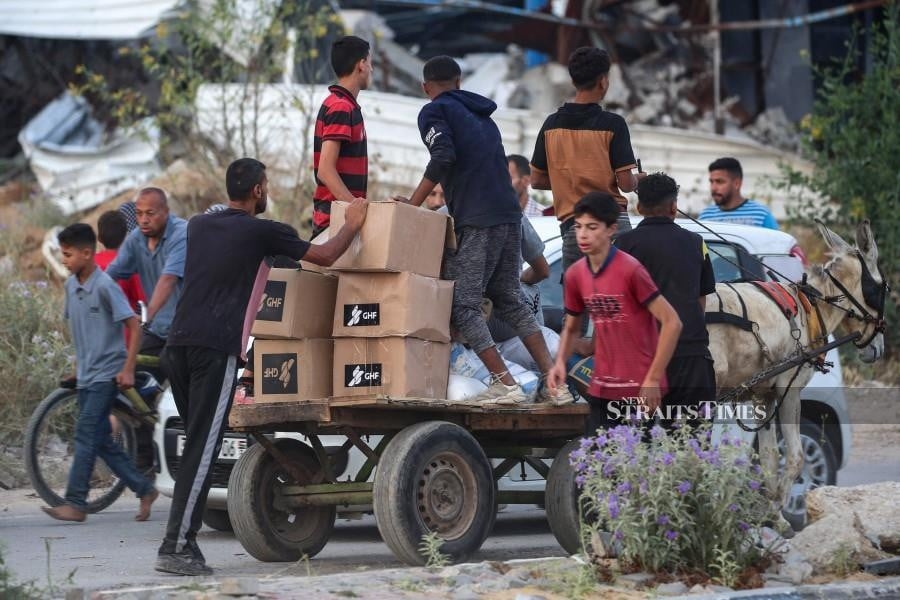 Civilians in Gaza face heavy attacks while seeking food at aid centres: UN agency