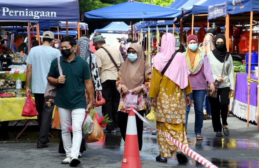 Omnicron subvariants more contagious, public urged to stay vigilant