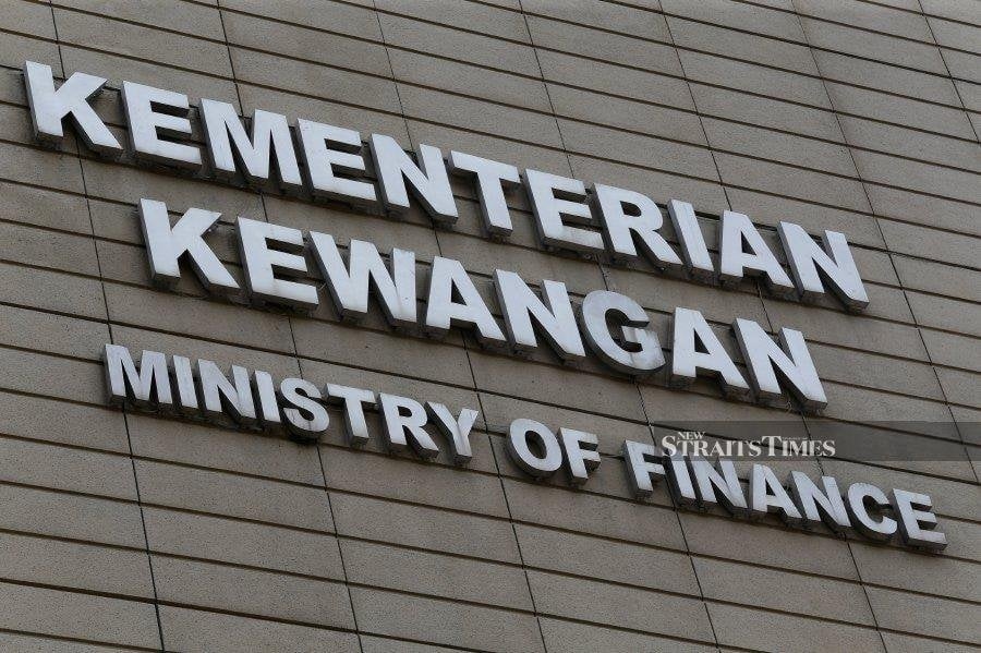 Finance Ministry: Service Tax exemption on leasing ships, aircraft not done secretly
